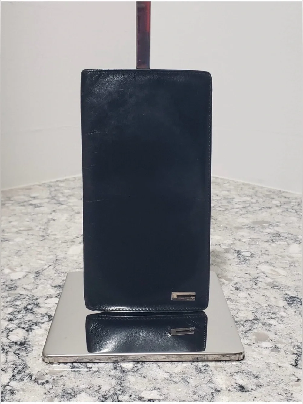 Gucci Vintage Black Long Slim Leather Bifold Wallet
